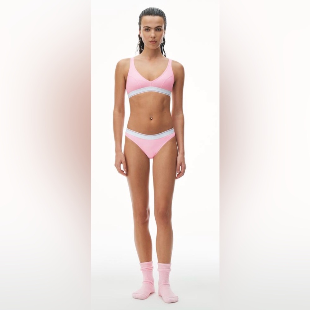 RARE Alexander Wang Women’s V-Neck Bralette Light Pink - Picture 5 of 5